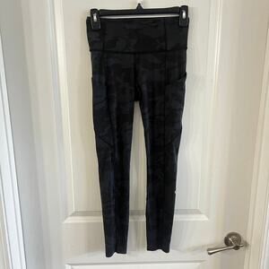 Lululemon Fast and Free Tight II 25" *Non-Reflective Nulux Size 4